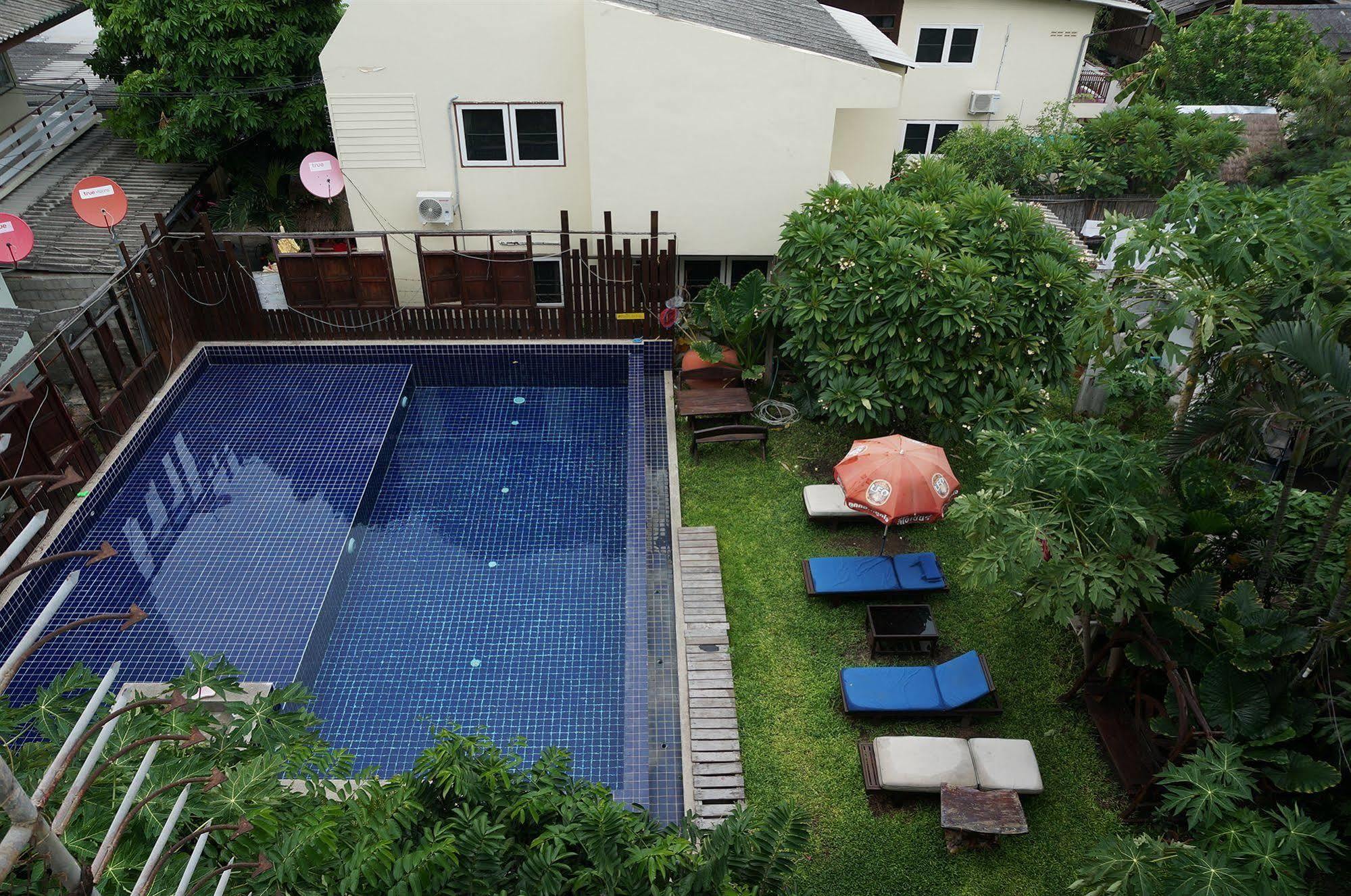 Sand Inn Hotel Hua Hin Bagian luar foto